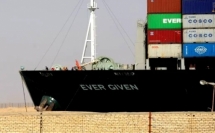 رسميا.. مصر ترفع أمر التحفظ على السفينة إيفر غيفن وستغادر القناة غدا