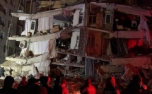 مصرع 162 شخصا في زلزال مدمر ضرب تركيا واجزاء من سوريا فجر اليوم