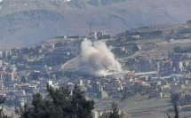 الجيش الاسرائيلي :  طائرات حربية تستهدف مجمعات مهمة لقوات جنوب لبنان في عمق لبنان 