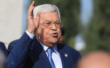 عباس يمدد حالة الطوارئ لمدة 30 يوماً و 37 الف جرعة من لقاح فايزر سيتم تسليمها لفلسطين