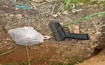 الشرطة : ‘ العثور على سلاح بالقرب من أحد الصفوف في مدرسة إبتدائية في بلدة الشبلي ‘
