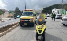 الاشتباه بعملية طعن في القدس : اصابة رجل بجراح بين طفيفة ومتوسطة وهروب المنفذ