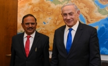 نتنياهو يلتقي مستشار الأمن القومي الهندي