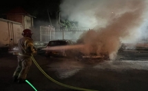 حيفا : اندلاع حريق في سيارتين