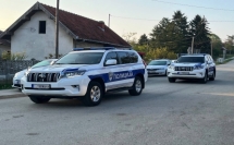 اصابة حارس السفارة الإسرائيلية في صربيا بقوس ونشّاب وإطلاق النار على المنفّذ